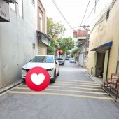 Bán nhà 3 tầng trung tâm huyện Mê Linh, xây mới 2023. Chủ ở có lộc chuyển căn liền kề trên phố